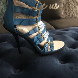 Brand new sandals no box